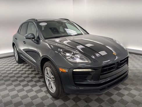 Certified 2026 Porsche Macan image 7