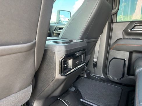 Certified 2024 GMC Sierra 2500 AT4 w/ AT4 Premium Plus Package AWD/4WD image 25
