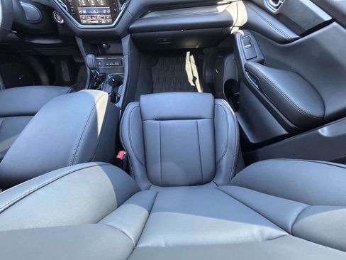 Used 2025 Subaru Ascent Bronze Edition image 15