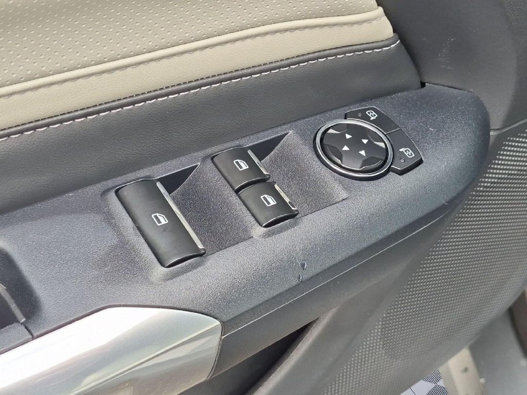 Used 2024 Ford Mustang Premium RWD image 11