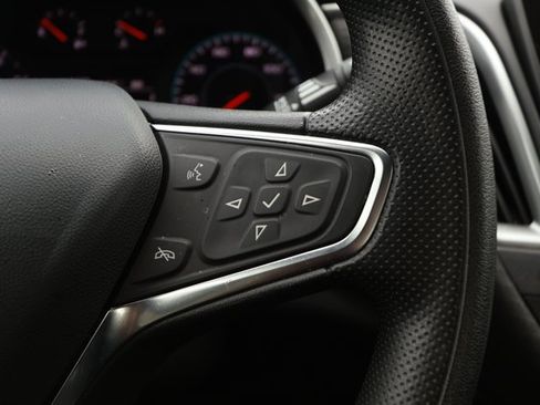 Used 2025 Chevrolet Malibu LT image 14