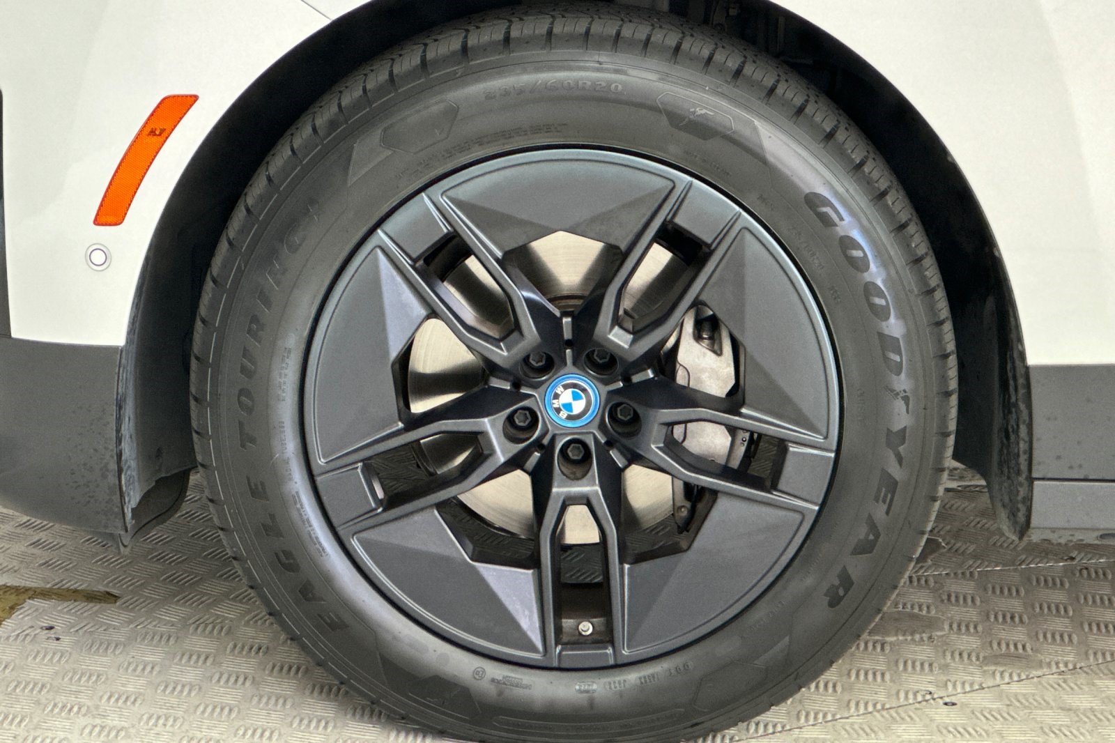 Certified 2024 BMW iX xDrive50 w/ Convenience Package AWD/4WD image 12