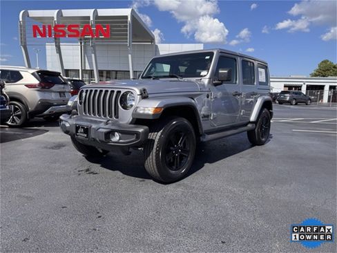Used 2020 Jeep Wrangler Unlimited Sahara image 1
