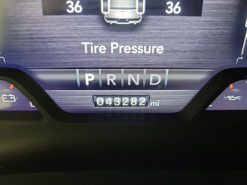 Used 2024 RAM 1500 Laramie image 26