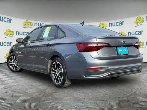 Used 2023 Volkswagen Jetta Sport FWD image 4
