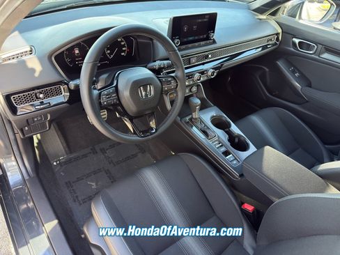 Certified 2025 Honda Civic Sport image 23