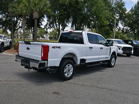 Used 2025 Ford F250 XLT AWD/4WD image 4