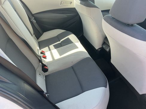 Used 2023 Toyota Corolla LE FWD image 16
