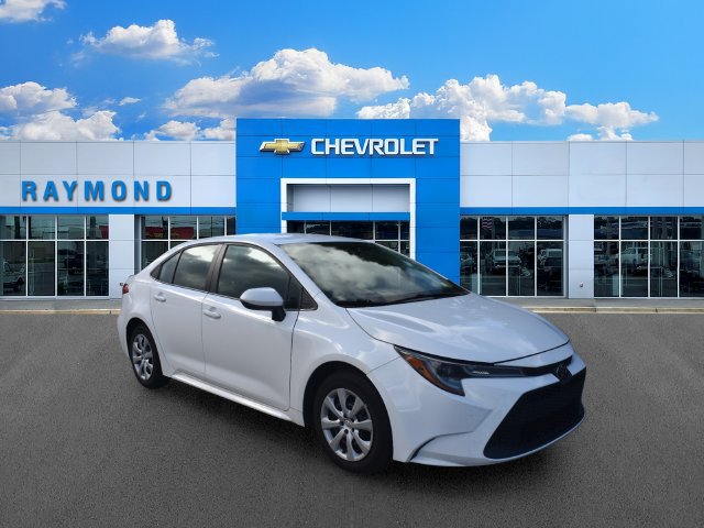 Used 2022 Toyota Corolla LE FWD image 1