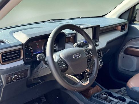Used 2024 Ford Maverick Lariat AWD/4WD image 16
