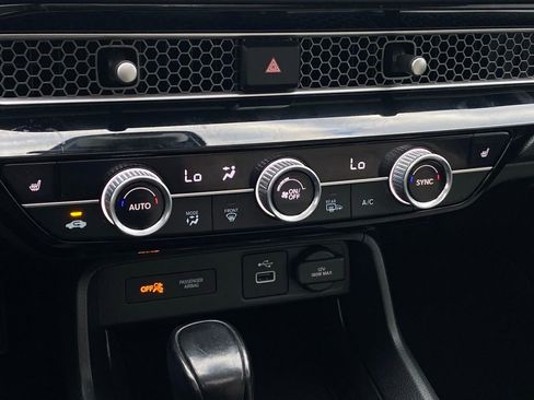 Used 2022 Honda Civic EX image 16