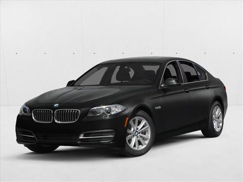 Used 2014 BMW 528i Sedan RWD image 1