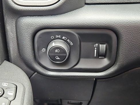 New 2026 RAM 2500 Tradesman AWD/4WD image 18