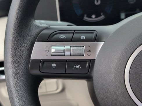 Used 2025 Hyundai Tucson SEL FWD image 20