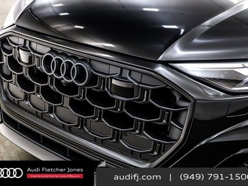 New 2026 Audi Q8 Prestige image 13