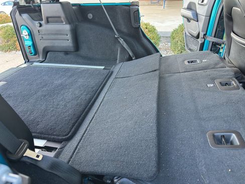 Used 2020 Jeep Wrangler Unlimited Sahara w/ Advanced Safety Group image 39