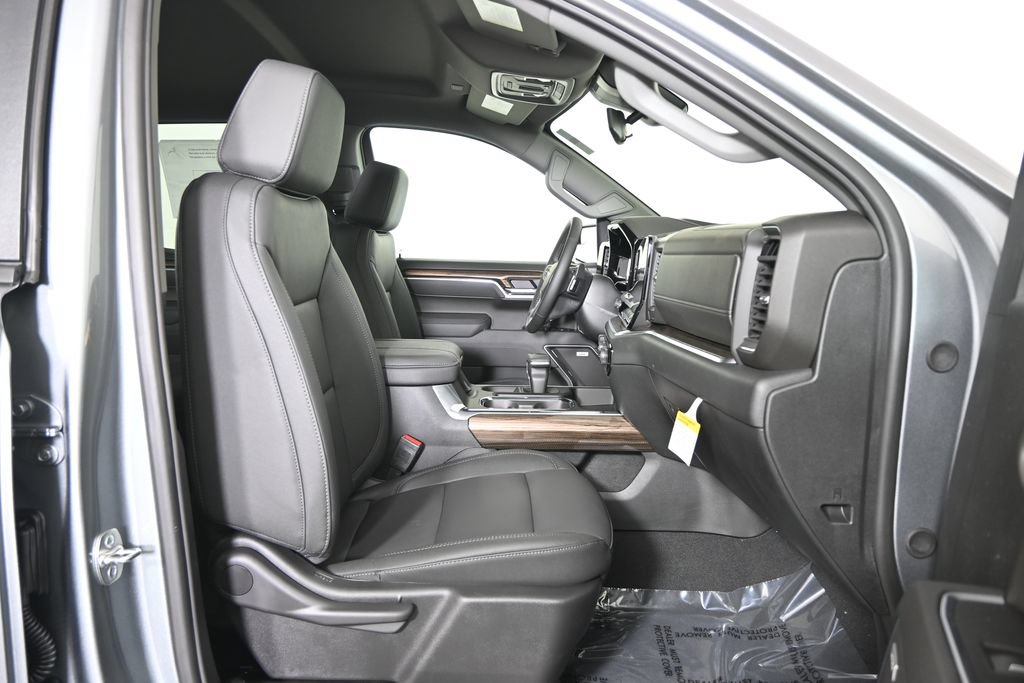 New 2026 Chevrolet Silverado 1500 RST w/ All Star Edition Plus AWD/4WD image 14
