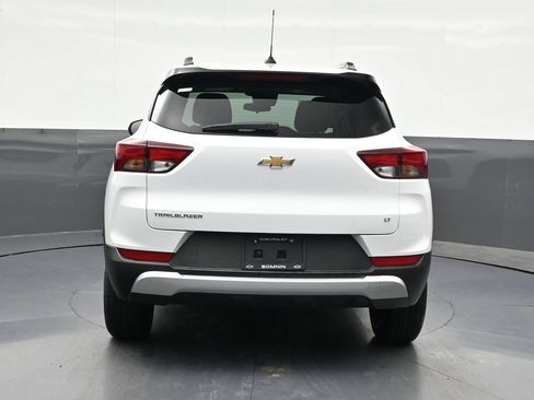 Used 2026 Chevrolet TrailBlazer LT FWD image 4