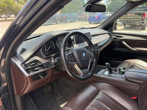 Used 2017 BMW X5 xDrive50i AWD/4WD image 9