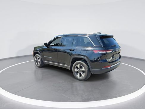 Used 2023 Jeep Grand Cherokee 4WD 4xe image 6
