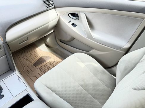 Used 2007 Toyota Camry CE image 5