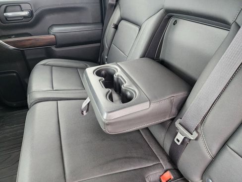 Certified 2022 GMC Sierra 1500 SLT w/ SLT Premium Plus Package image 19