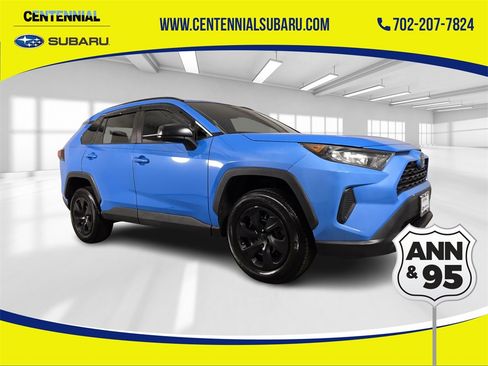 Used 2020 Toyota RAV4 LE image 1