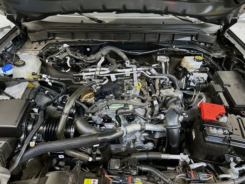 Used 2025 Ford Bronco Big Bend image 34