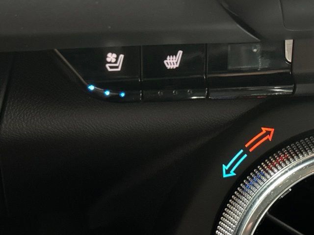 Used 2022 Chevrolet Camaro SS RWD image 5