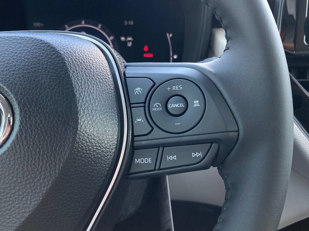 New 2026 Toyota Corolla Cross LE FWD image 15