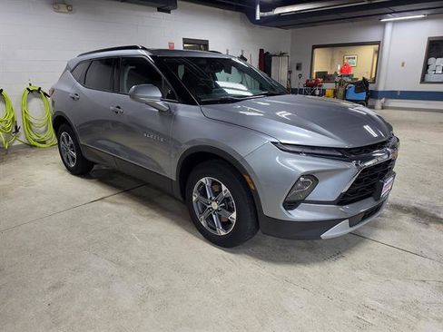 Certified 2023 Chevrolet Blazer LT w/ Convenience Package AWD/4WD image 3