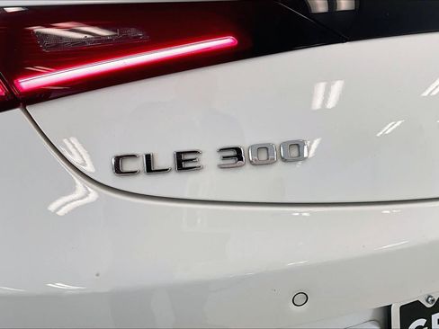 Used 2026 Mercedes-Benz CLE 300 4MATIC Cabriolet image 28