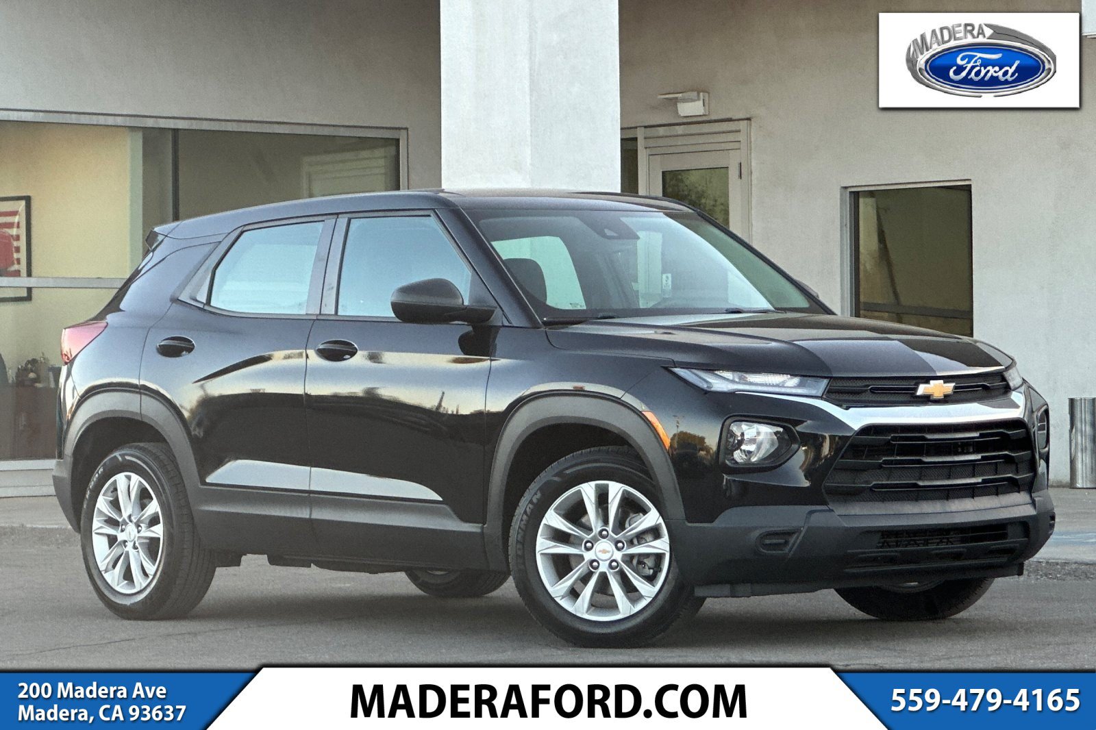 Used 2023 Chevrolet TrailBlazer LS FWD image 1