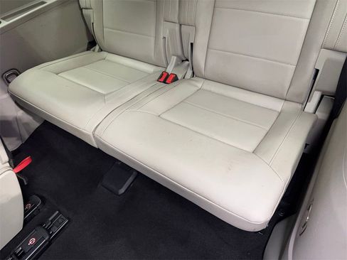 Used 2023 Volkswagen Atlas SE w/ Panoramic Sunroof Package image 38