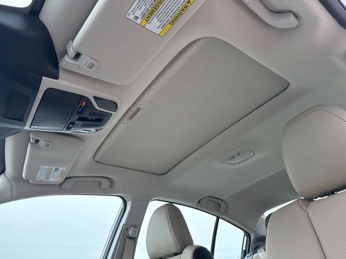 Used 2025 Subaru Legacy Limited image 9