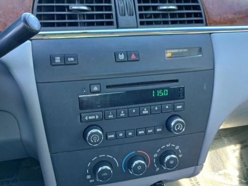 Used 2006 Buick LaCrosse CX FWD image 13