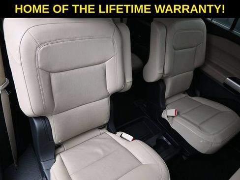 Used 2021 Ford Explorer Limited w/ Equipment Group 301A AWD/4WD image 49