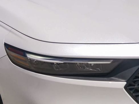Used 2023 Honda Accord LX image 4