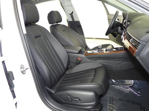 Used 2023 Audi A4 2.0T Premium w/ Convenience Package image 19