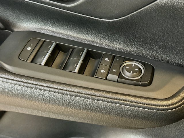 Used 2025 Toyota Grand Highlander FWD image 17