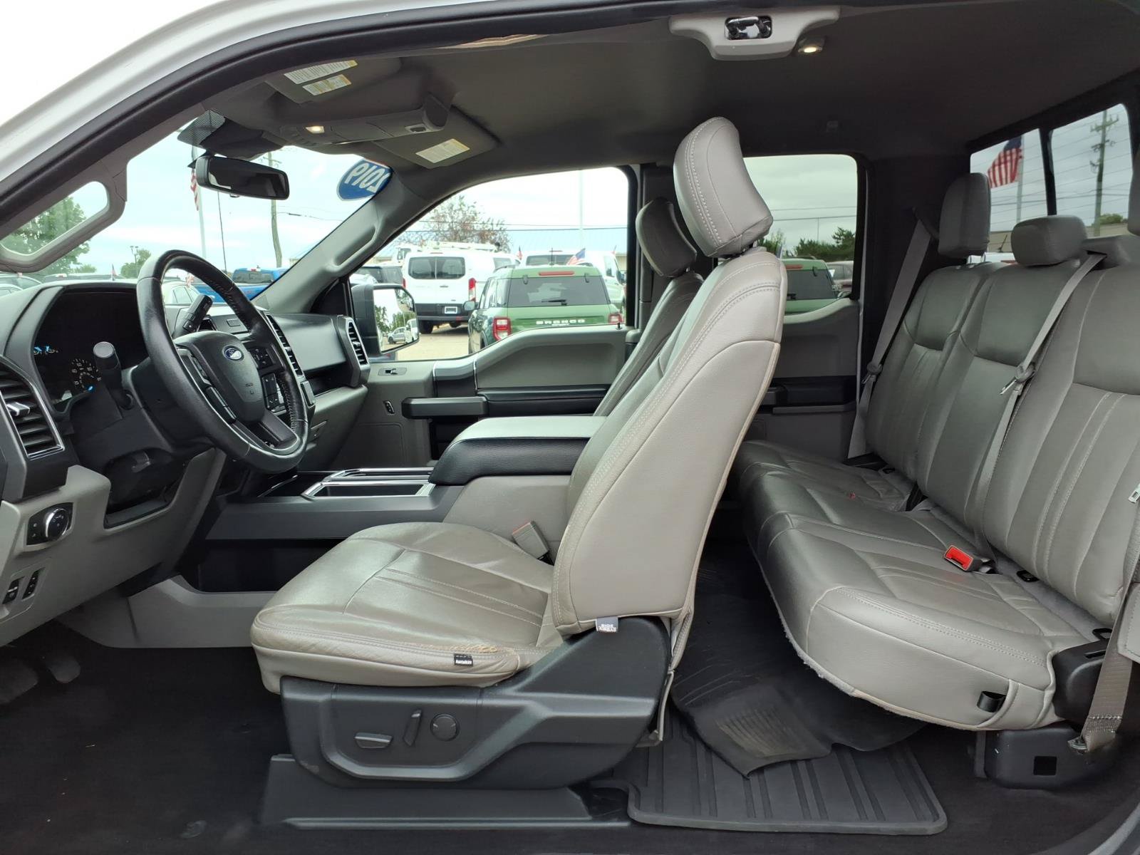 Used 2019 Ford F150 XLT w/ Equipment Group 302A Luxury AWD/4WD image 13