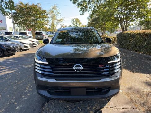 New 2026 Nissan Kicks SR image 2