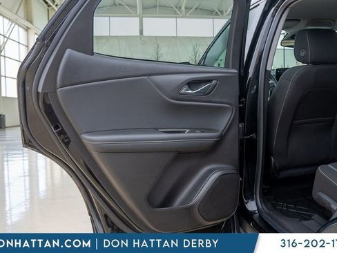 Used 2024 Chevrolet Blazer LT w/ Convenience Package image 18