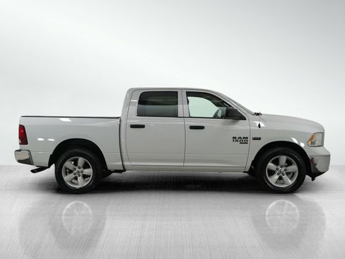 Used 2023 RAM 1500 Classic SLT image 6