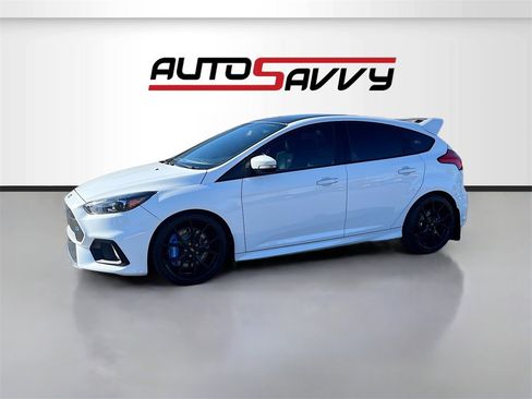 Used 2017 Ford Focus RS image 3