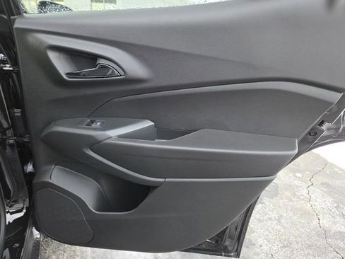 New 2026 Chevrolet Trax LT w/ Driver Confidence Package image 24