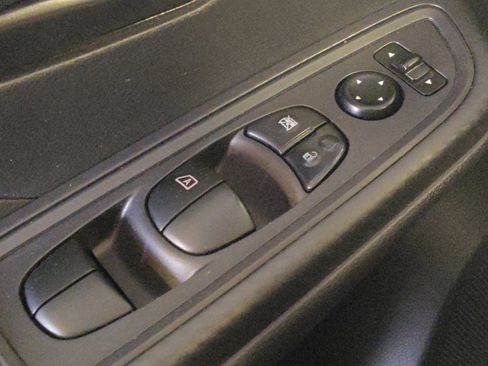 Used 2024 Nissan Versa S w/ Trunk Package FWD image 27