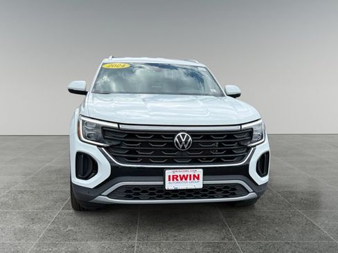 Used 2024 Volkswagen Atlas Cross Sport SE AWD/4WD image 9