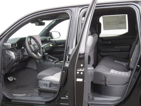 New 2026 Toyota Tacoma TRD Sport AWD/4WD image 16