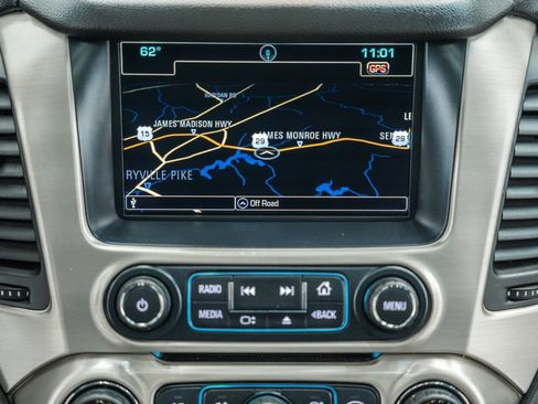 Used 2017 GMC Yukon XL Denali w/ Open Road Package image 25